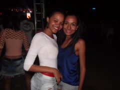 Oktober 10 Anos